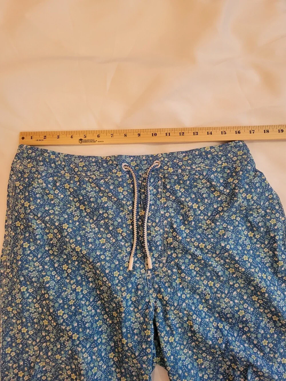Johnnie-O Men's Tyndall Ripride Blue Floral Swim Trunks Large
